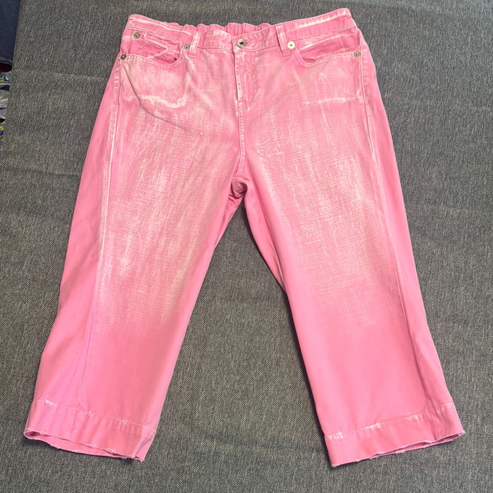Motherhood Maternity Pink Capri Pants